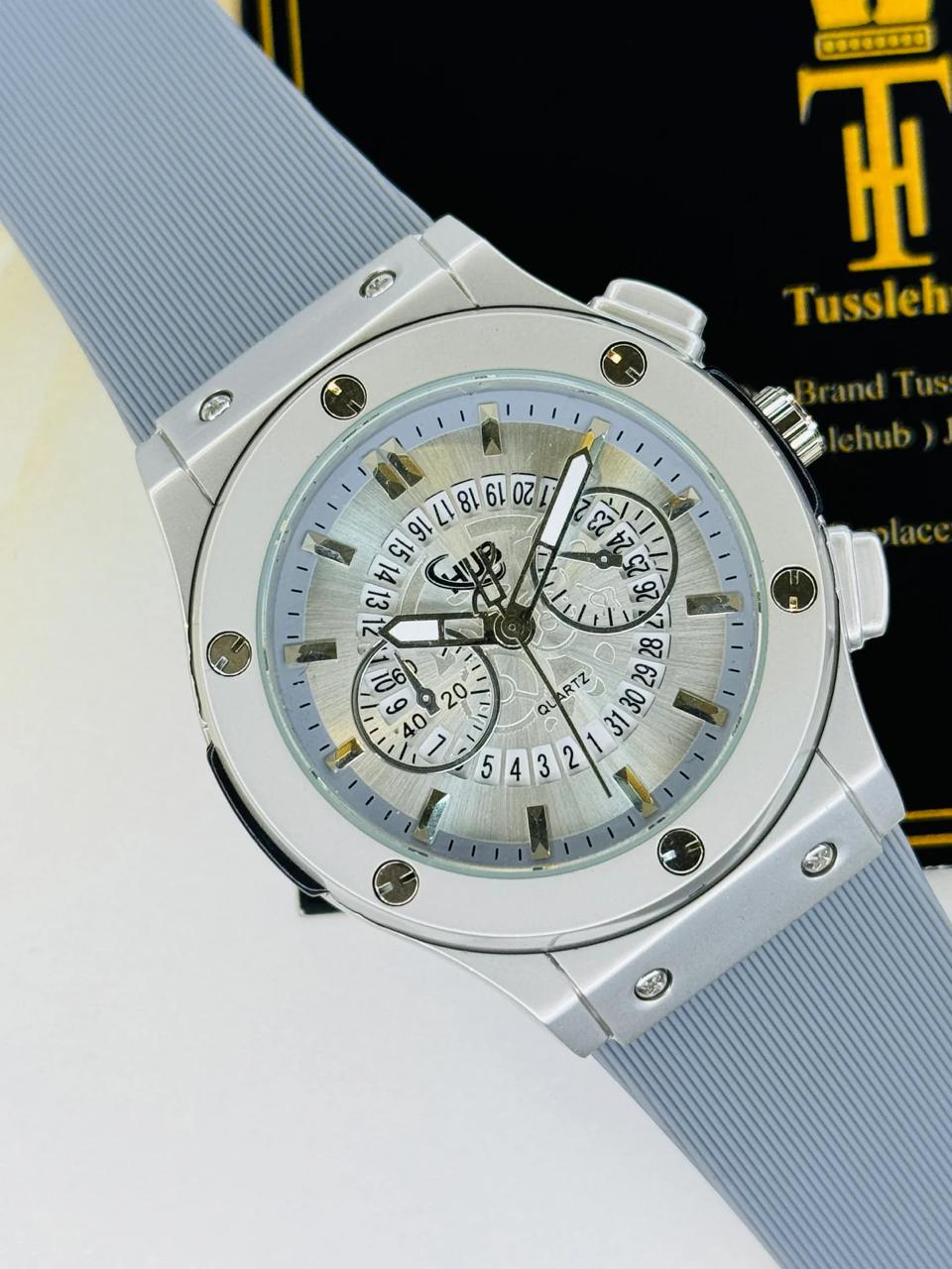 HUBLOT WITH PREMIUM STRAPS.